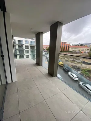 Balkon; fliesenboden, blick