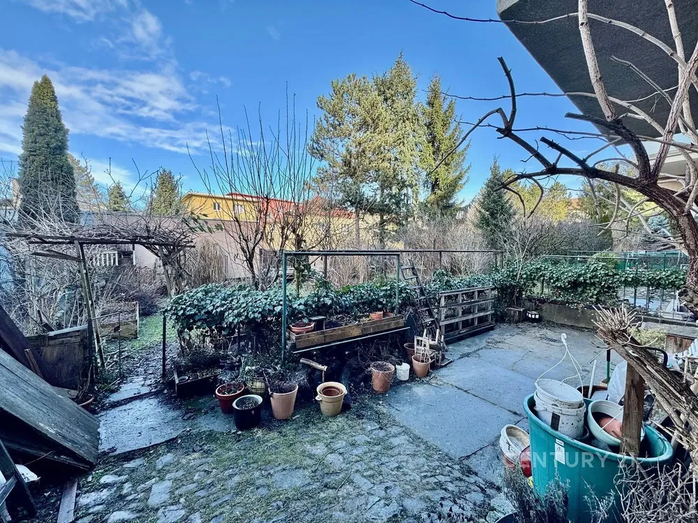 Terrace; view, natural light