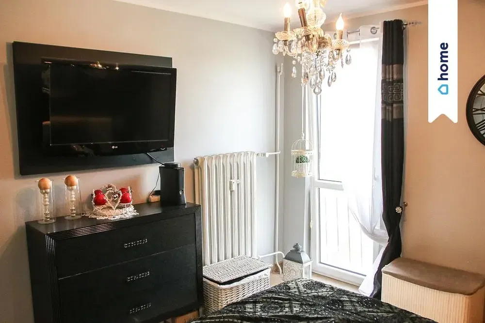 Chambre; style moderne, lumière naturelle