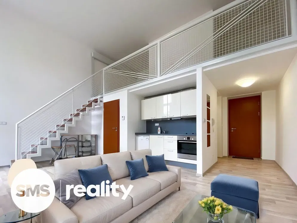 Dnevna soba; moderni stil, renoviran, prirodno svjetlo