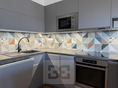 Кухня; кухненски уреди, плочки