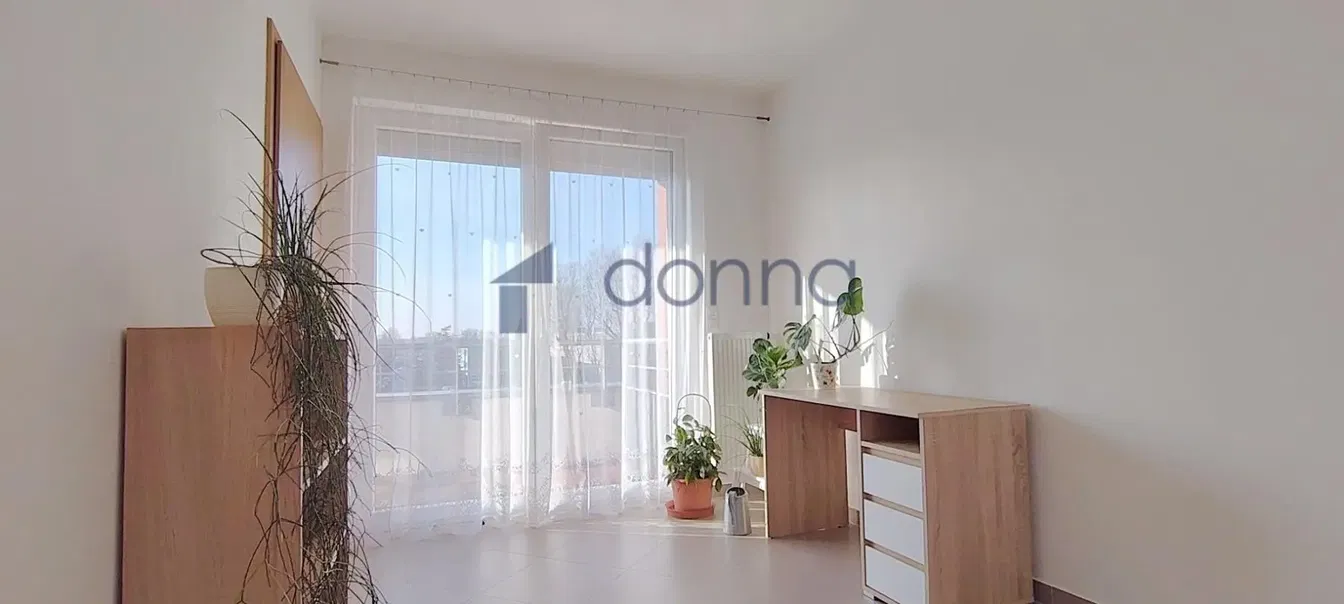 Living room; natural light, tile floor