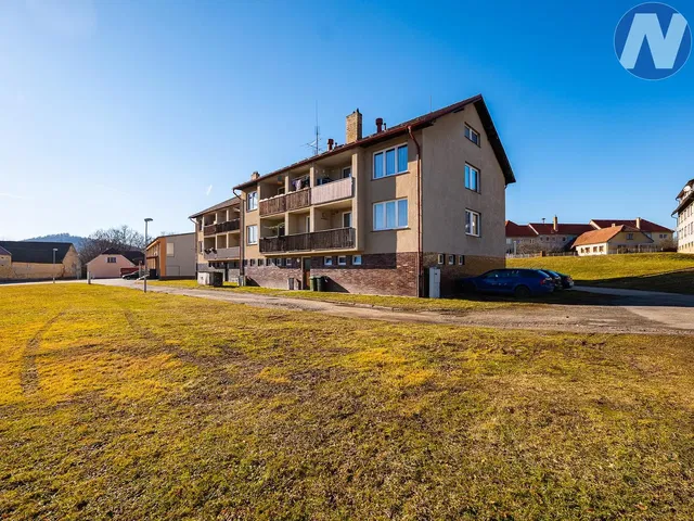 House and surroundings; view