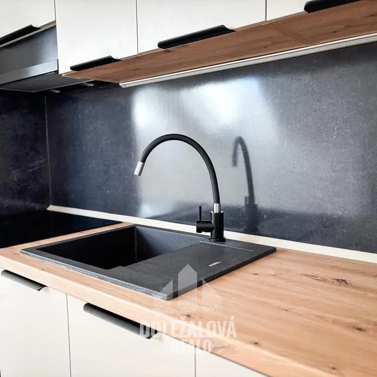 Küche; küchengeräte, moderner stil