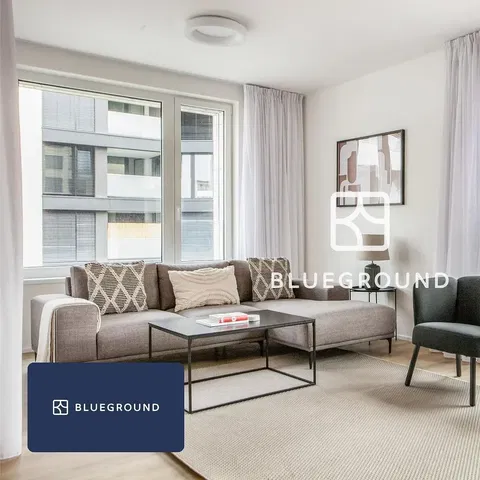 Wohnzimmer; blick, tageslicht, moderner stil