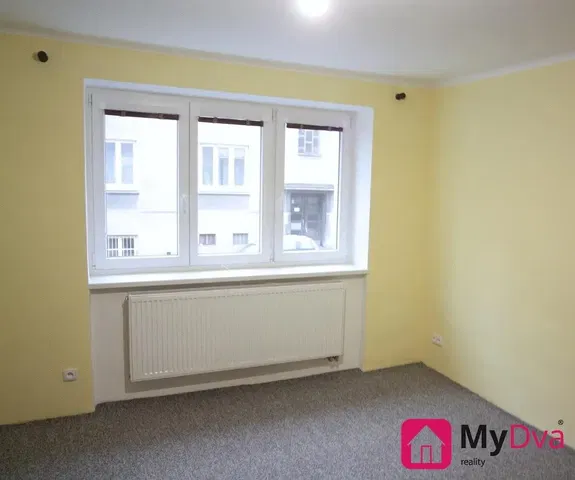 Living room; view, natural light