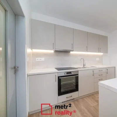 Küche; küchengeräte, moderner stil, renoviert, tageslicht