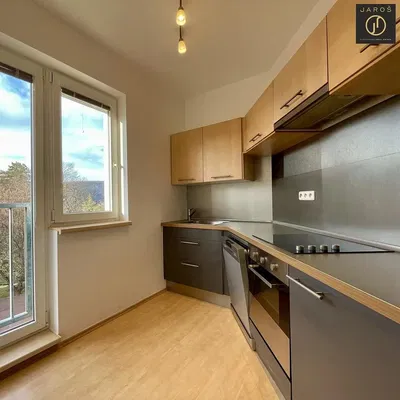 Küche; küchengeräte, blick, tageslicht, moderner stil