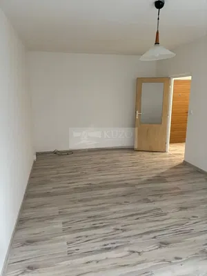 Ostale; pločice, renoviran