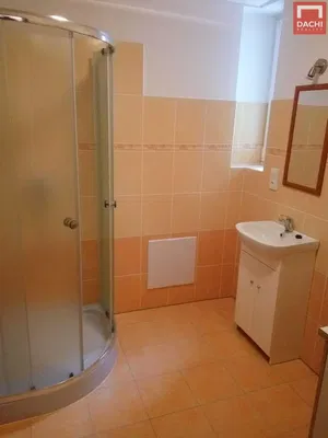 Badezimmer; fliesenboden