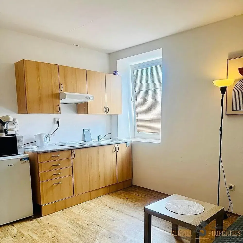 Küche; holzboden, tageslicht, moderner stil