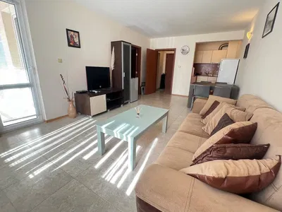 Obývací pokoj; přirozené světlo, moderní styl