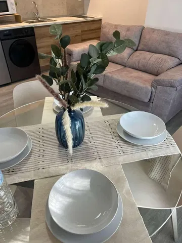 Soggiorno; stile moderno, luce naturale