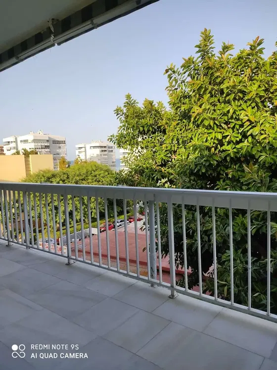 Balkon; manzara, fayans zemin