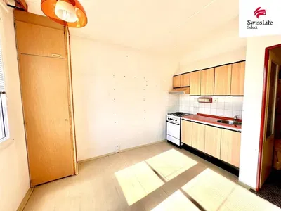 Küche; küchengeräte, tageslicht