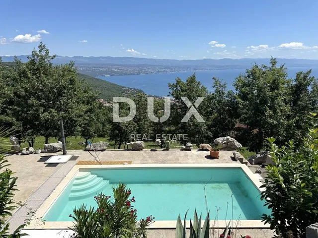 Haus und umgebung; blick