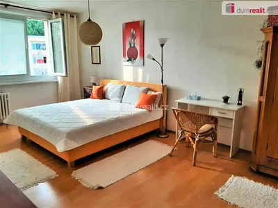 Schlafzimmer; tageslicht, moderner stil