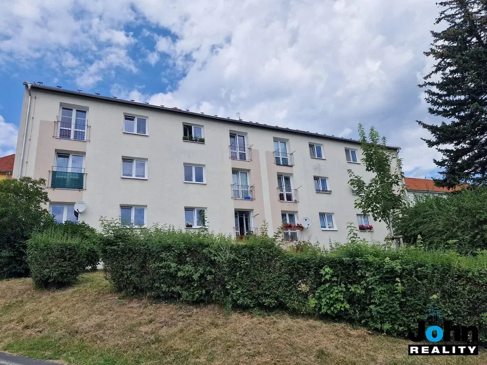 Haus und umgebung; blick