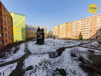 Къща и околности; гледка