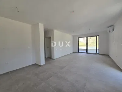 Salon; carrelage, vue