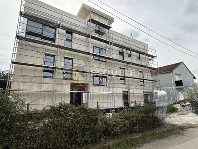 Hiša in okolica; nujna prenova