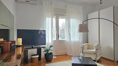Living room; view, wood floor, natural light, modern style