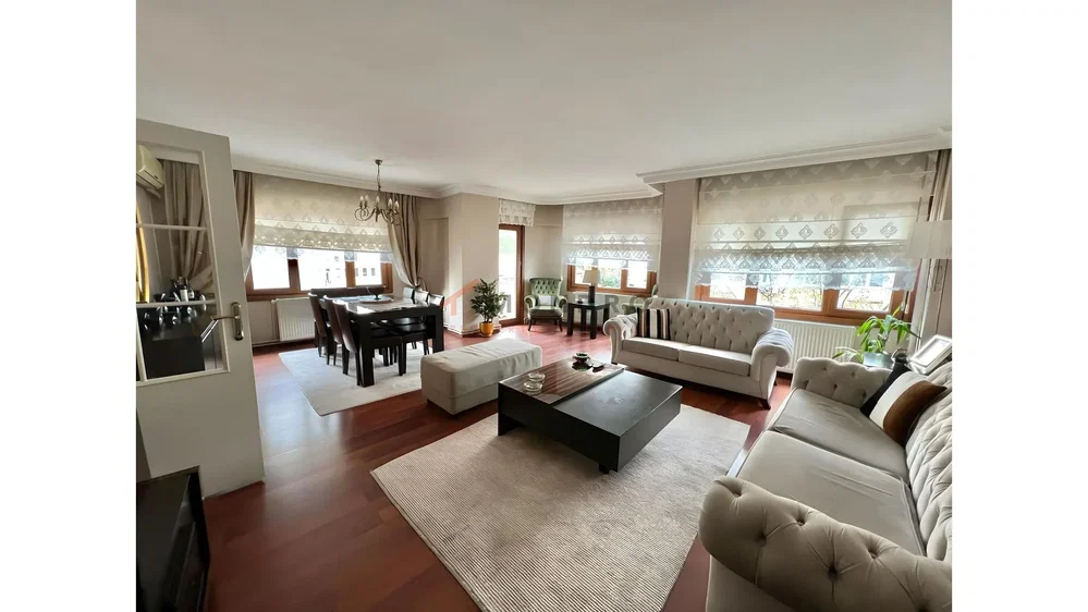 Wohnzimmer; tageslicht, moderner stil