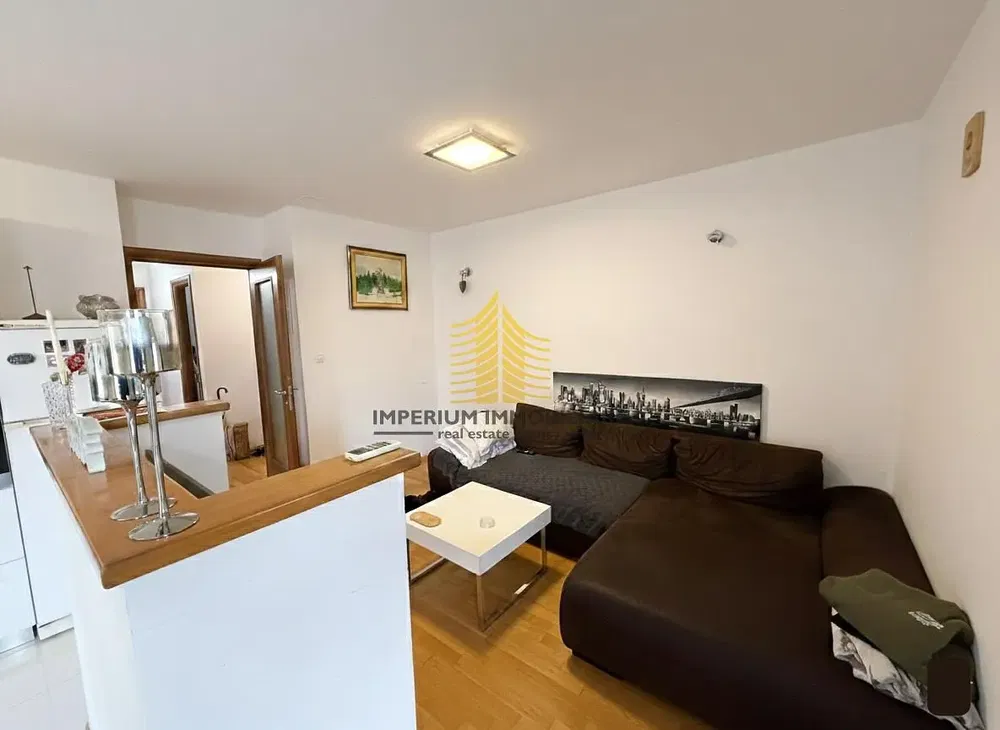 Wohnzimmer; tageslicht, moderner stil