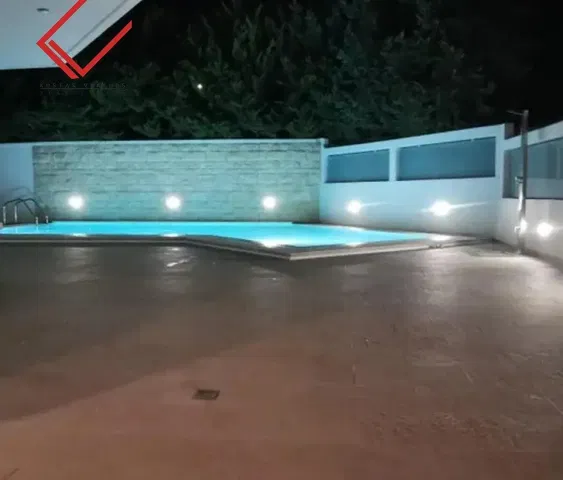 Casa e arredores; vista