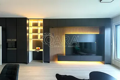 Obývací pokoj; kuchyňské spotřebiče, moderní styl, po rekonstrukci, přirozené světlo