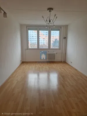 Soggiorno; vista, pavimento in legno, luce naturale