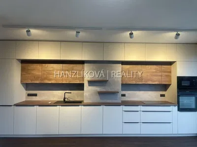 Küche; küchengeräte, renoviert, moderner stil