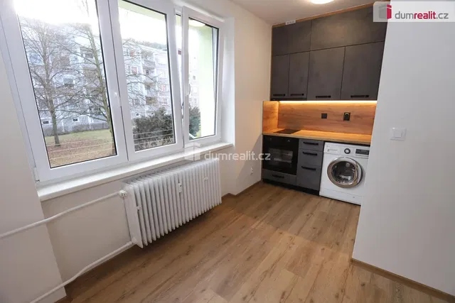Küche; blick, küchengeräte, renoviert, tageslicht