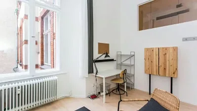 Kids room; natural light, modern style