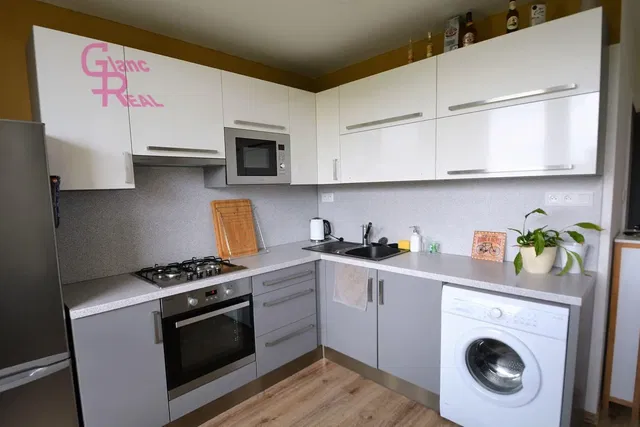 Kitchen; kitchen appliances, modern style