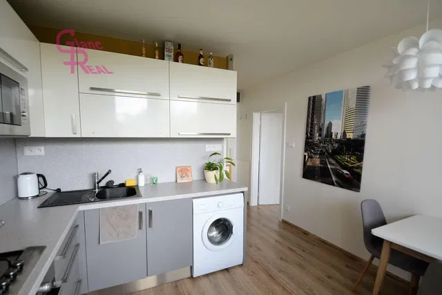 Kitchen; kitchen appliances, modern style