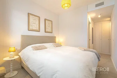 Schlafzimmer; tageslicht, moderner stil