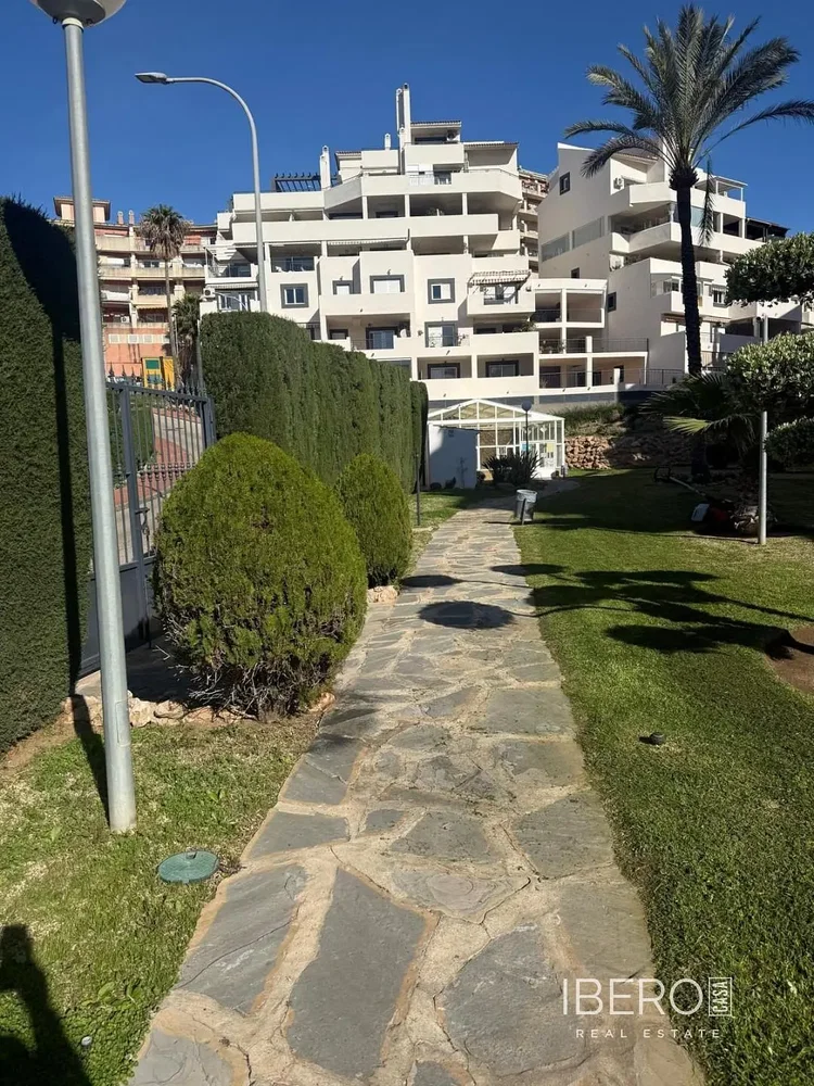 Haus und umgebung; blick