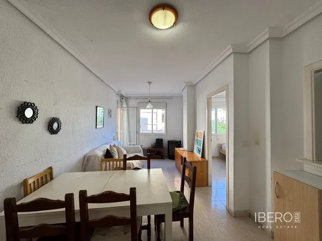 Salon; lumière naturelle, style moderne