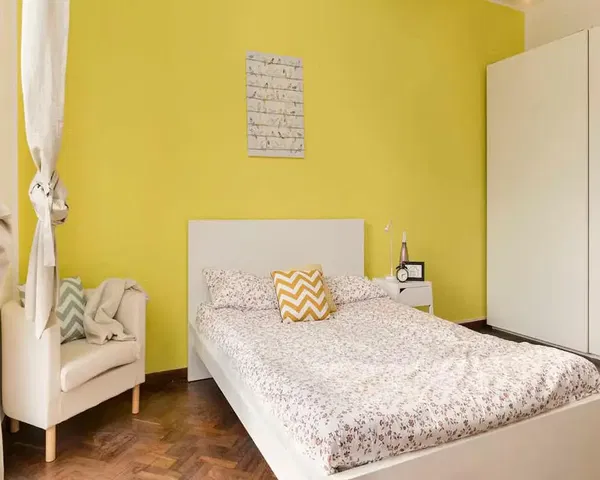 Chambre; parquet, lumière naturelle