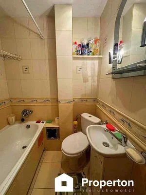 Badezimmer; fliesenboden
