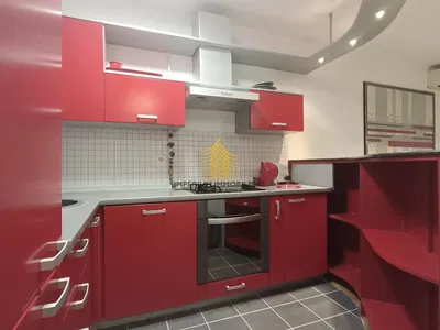 Kuhinja; kuhinjski aparati, pločice