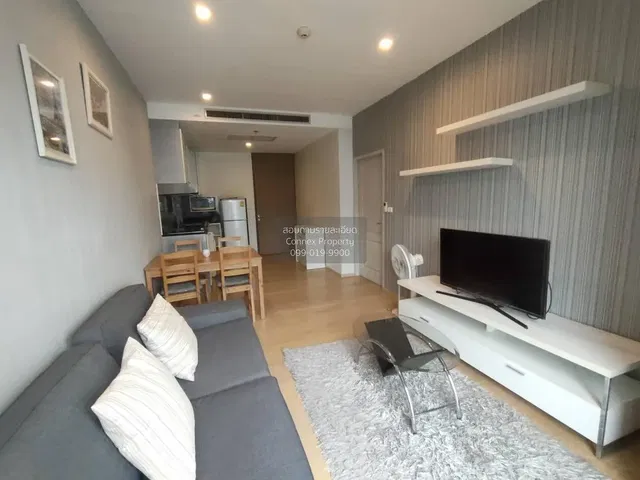 Wohnzimmer; tageslicht, moderner stil