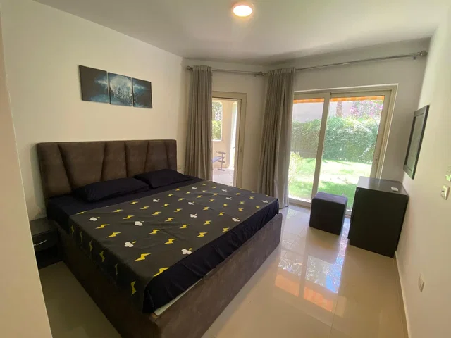 Schlafzimmer; tageslicht, moderner stil