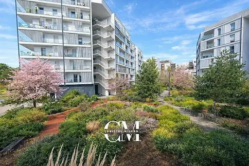 Kuća i okolina; pogled