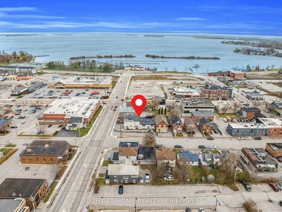 Kuća i okolina; pogled