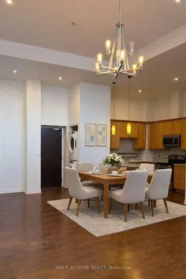 Кухиња; природно светло, модерни стил