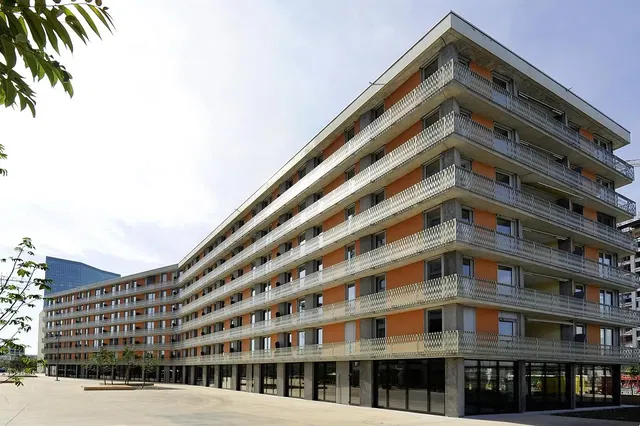 Haus und umgebung; blick