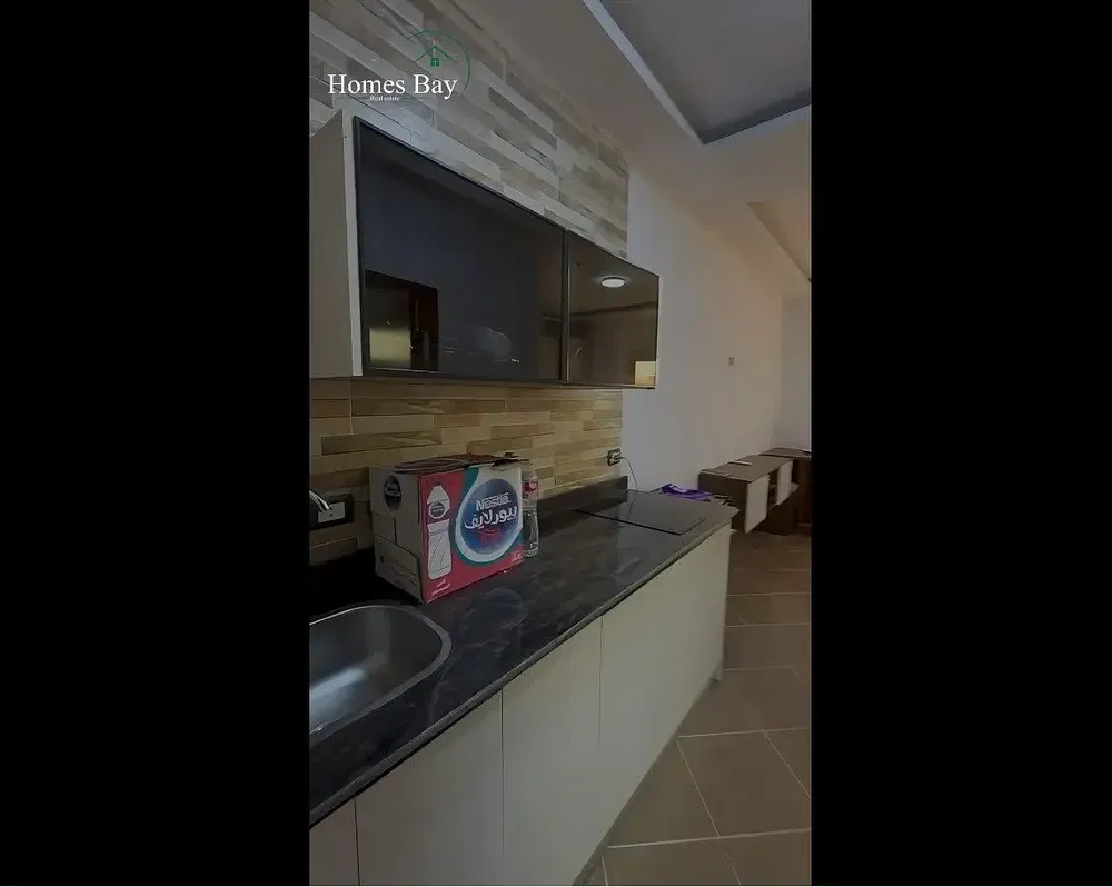 Kuchyně; dlažba, kuchyňské spotřebiče