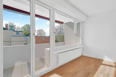 Balkon; blick, holzboden, tageslicht